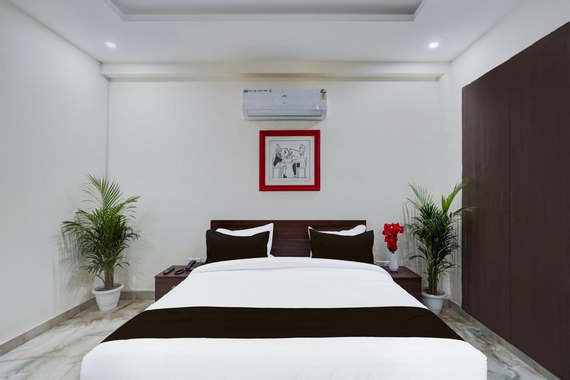 Townhouse Delight Inn グルガウン エクステリア 写真